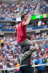 AAKD_2012-549